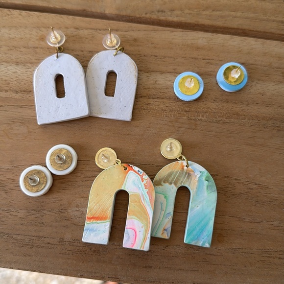 4 pair of polymer clay earrings - Picture 7 of 7